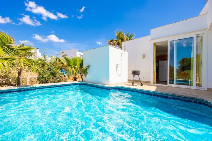 Villa für 6 Personen mit Terrasse in Port d'Addaia, Es Mercadal