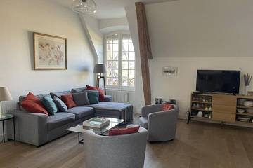 Gîte pour 8 personnes, avec jardin, animaux acceptés à Trévol