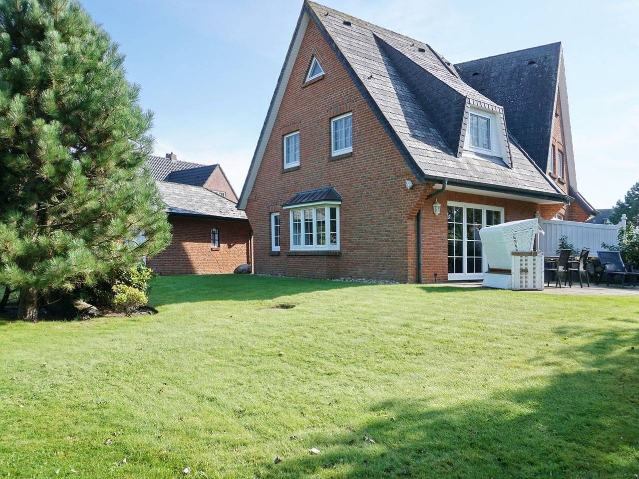 Enen-Neest, App. 3 - Suite Dreams am Dorfteich. Lässige Eleganz. Verträumte, zurückgezogene Lage. in Wenningstedt, Sylt