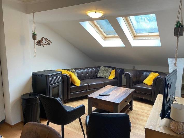 Ferienwohnung für 8 Personen, mit Garten und Balkon