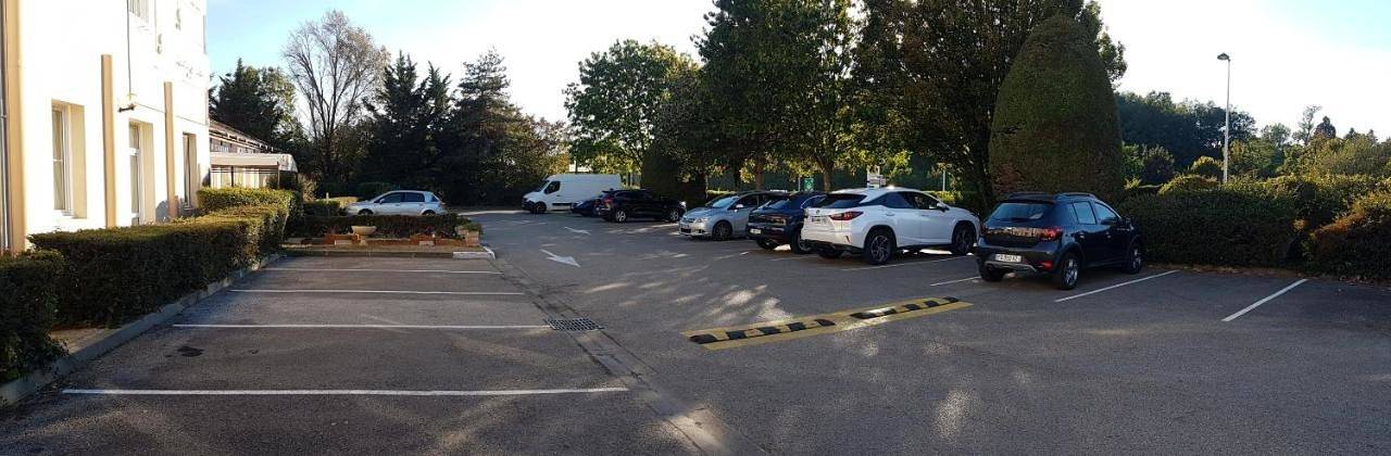 Hôtel pour 2 personnes, avec jardin et piscine, animaux acceptés à Pérouges - 2