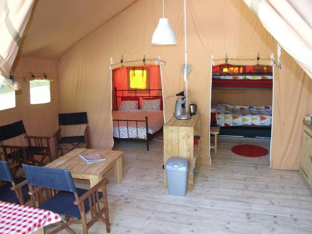 Tent in Saint-Antonin-Noble-Val, Quercy