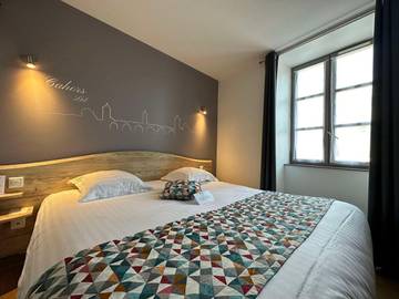 Hôtel pour 2 personnes, avec sauna ainsi que piscine et terrasse à Figeac