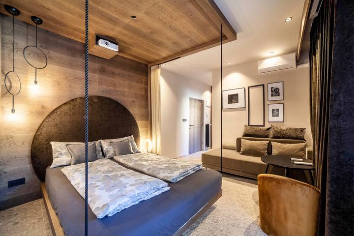 Ferienwohnung für 3 Personen, mit Balkon in Meran, Sarntaler Alpen