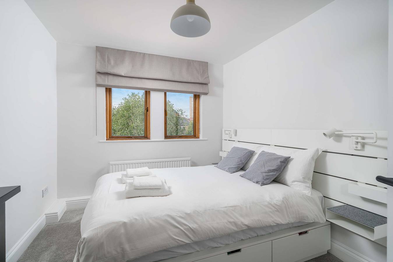Entire apartment, Modern and elegant 2-bedrooms apartment in Wandsworth, London