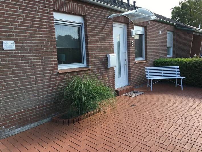 Ferienhaus für 4 Personen, mit Terrasse in Hage