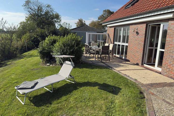 Ferienhaus für 8 Personen, mit Terrasse