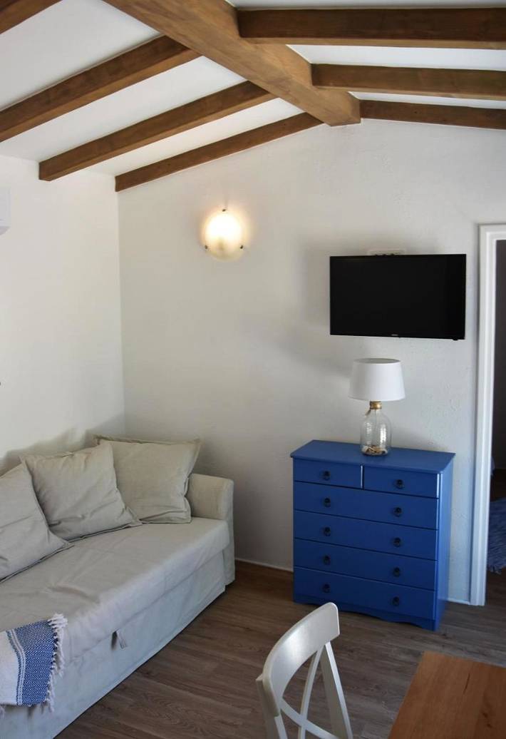 Camping pour 4 personnes, avec jardin et vue à Tisno - 4