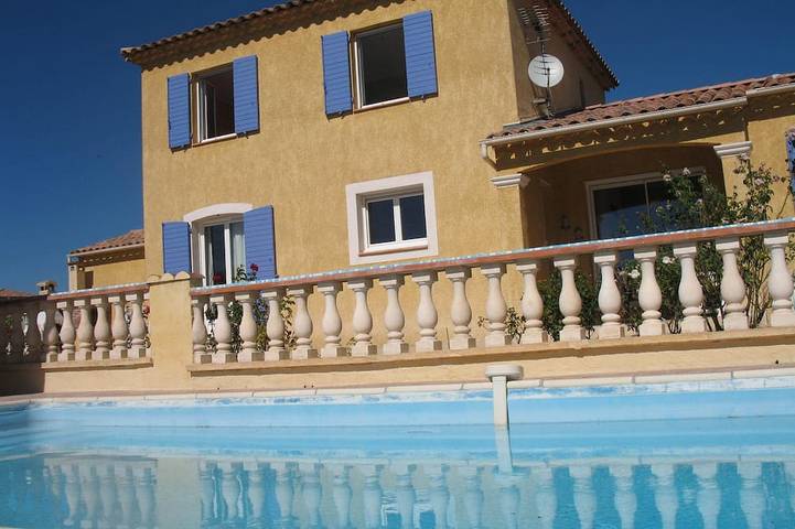 Villa pour 6 personnes, avec piscine à Flayosc