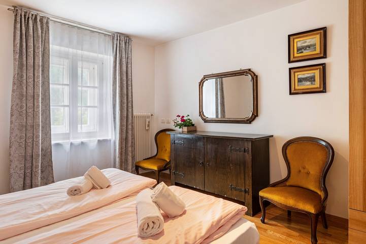 Entire apartment, Ciasa Soldà - Luxury Historic Chateau 1 in the Unesco Dolomites in Vigo di Fassa, San Giovanni di Fassa