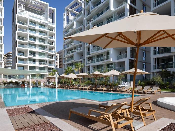 Ferienwohnung für 4 Personen, mit Garten und Pool sowie Ausblick - 1