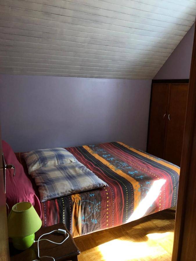 Location de vacances pour 4 personnes, avec vue et terrasse, animaux acceptés à Betpouey - 2