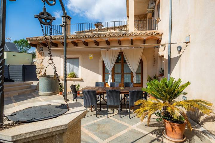 Ferienhaus 'Pina' mit Bergblick, privatem Pool und Wlan in Pina (Mallorca), Algaida