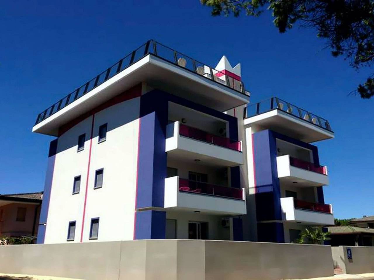 Ganze Wohnung, Moderne Unterkunft in Strand- und Einkaufsnähe in Bibione, San Michele al Tagliamento