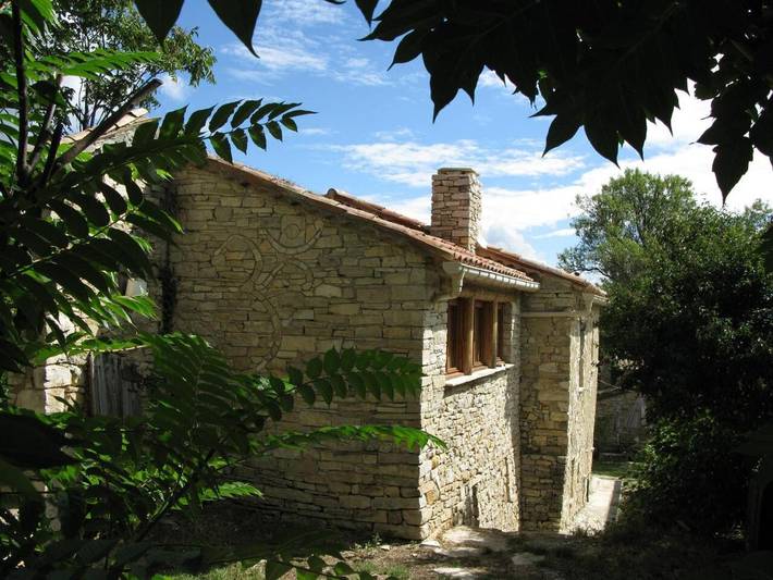 Villa pour 8 personnes, avec bassin pour enfant et jardin dans les Alpes-de-Haute-Provence - 3