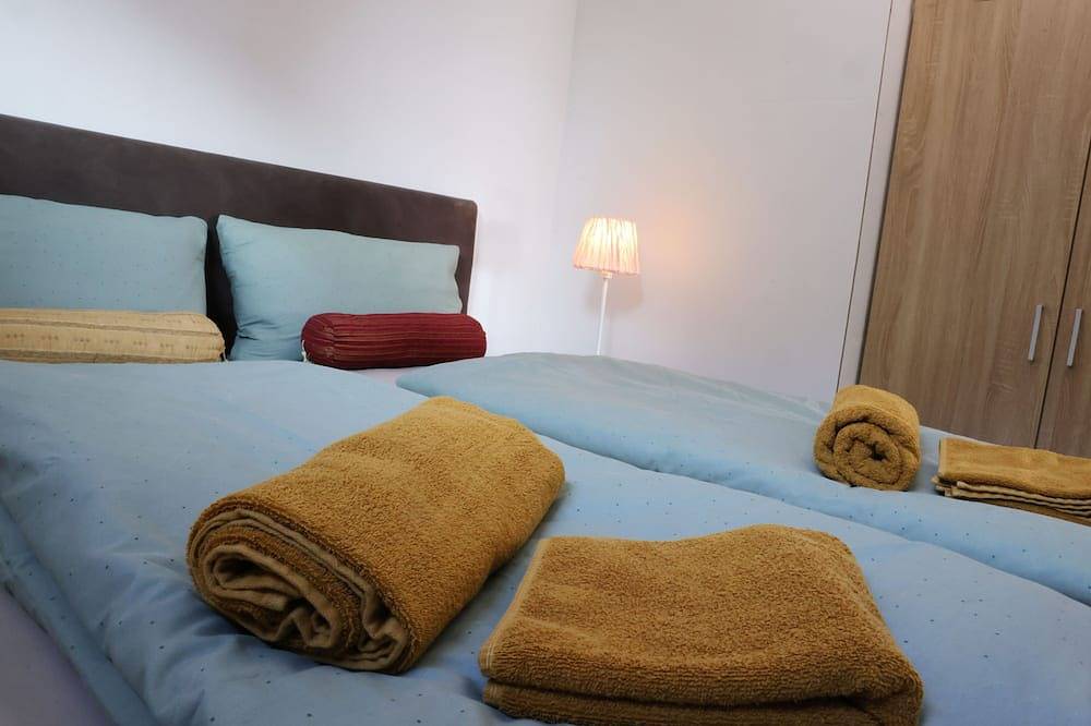 Ganze Wohnung, Ferienwohnung 'Nadine' - Seenest Lieske in Neu-Seeland, Lausitzer Seenland