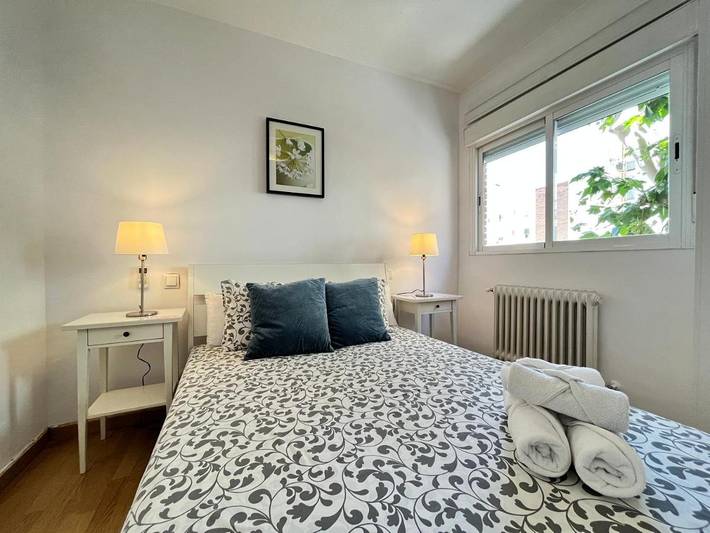 Apartamento para 9 personas, con vistas y terraza, Se admiten mascotas en Atocha