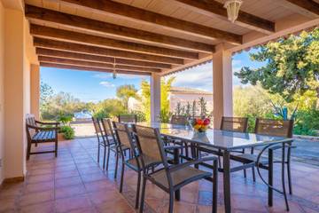 Villa in Ses Salines, South Majorca für 9 
