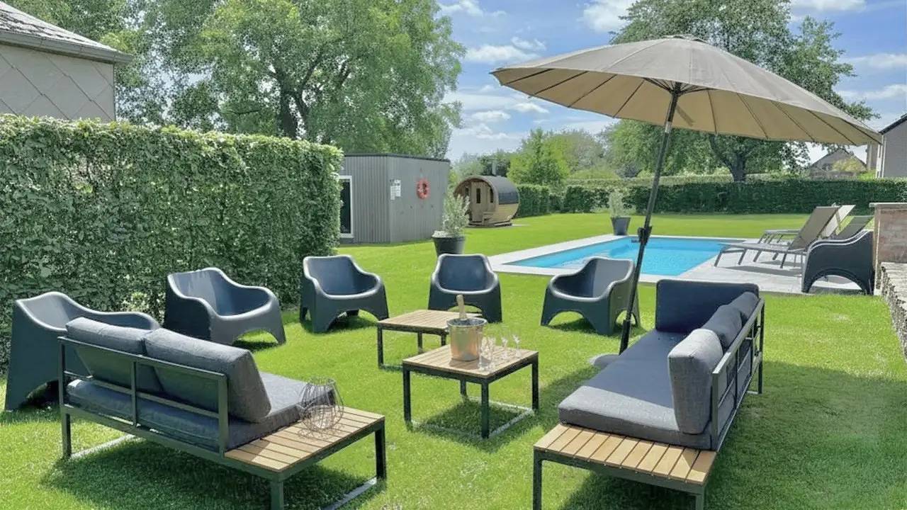 Ferienhaus für 10 Personen (300 m²) in Gesves in Gesves, Region Namur