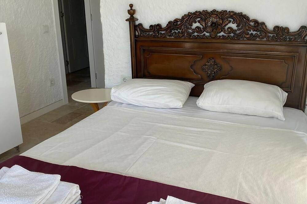 Ferienhaus De‘Lale Villa mit tollen Ausblick und Pool in Izmir Reisdere in Provinz Izmir