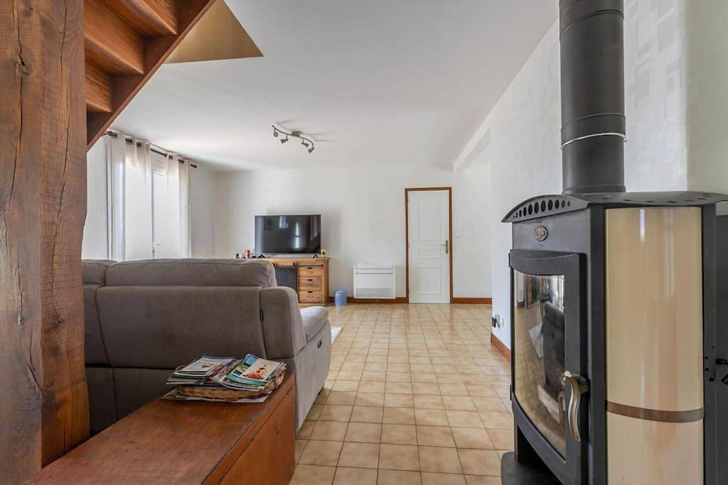 Three-Bedroom House in Amboise, Région de Tours