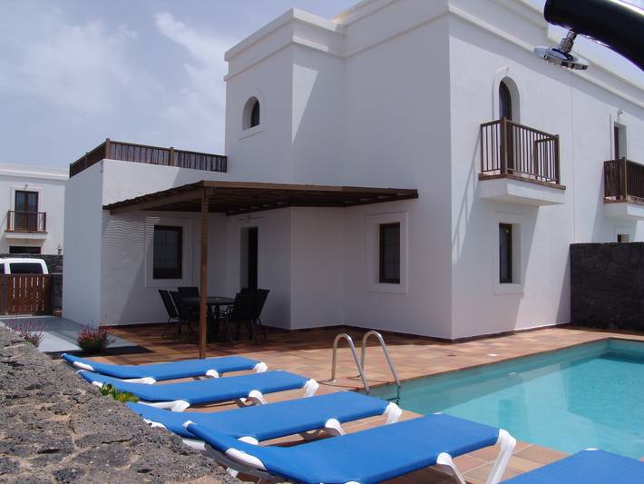 Ferienhaus 'Casa Fama' mit privatem beheiztem Pool in Yaiza, Timanfaya