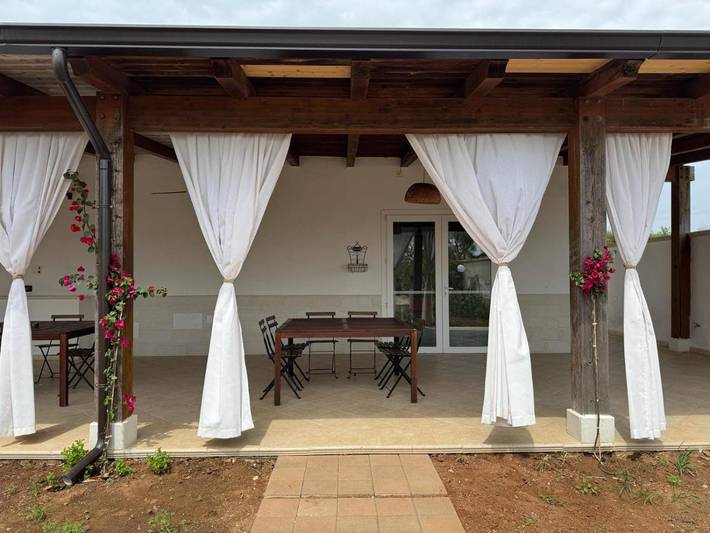 Ferienhaus für 8 Personen, mit Garten und Ausblick in Specchiarica