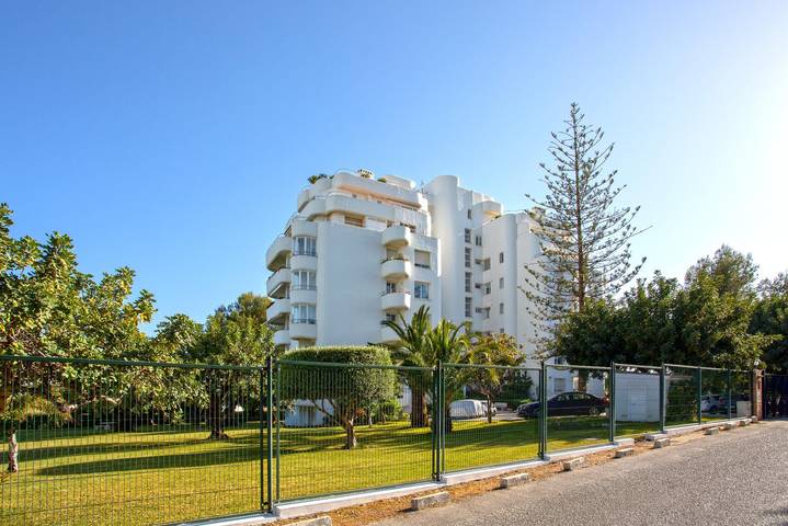 Appartement entier, Genteel Home Los Flamencos Terrace in San Pedro Alcantara, Marbella