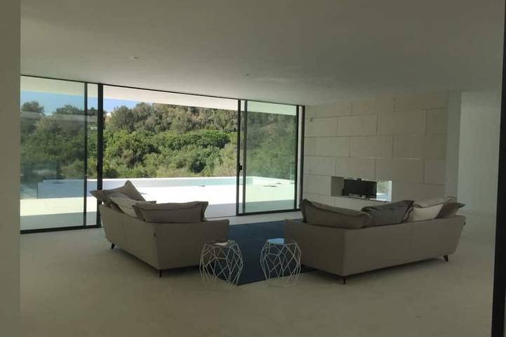 Casa de férias para 15 pessoas, com piscina e jardim em Sotogrande