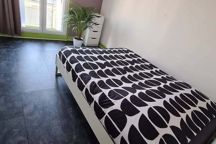 Gîte pour 5 personnes, avec terrasse à Noisy-le-Grand - 4