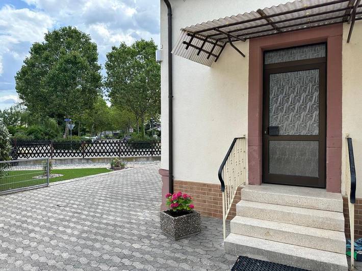 Ferienwohnung für 4 Personen, mit Terrasse und Garten in Ludwigshafen