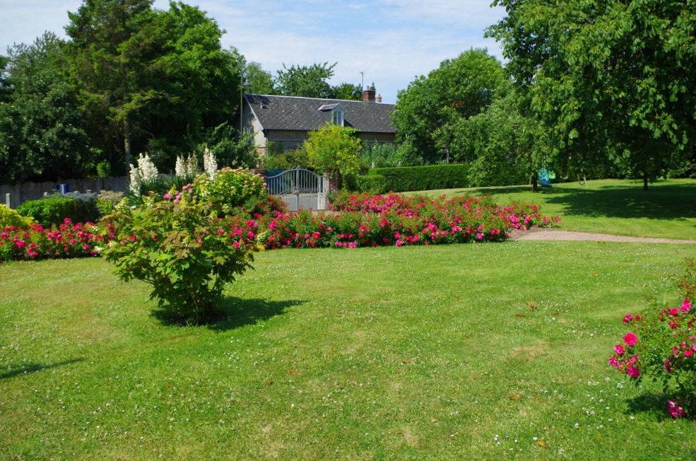 Les Hortensias - Gites du Marronnier, proche Baie de Somme in Saint-Quentin-la-Motte-Croix-au-Bailly, Région d'Abbeville