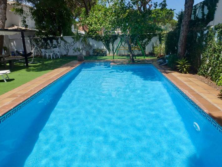 Chalet para 8 personas, con piscina además de balcón y jardín, Familias con niños en Bahía de Cádiz - 3