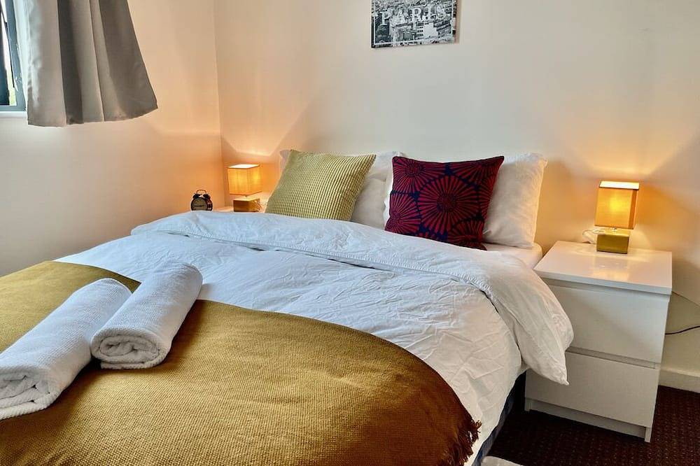 Entire apartment, Welcome to \"Mosh Homes Salford\" in Greater Manchester
