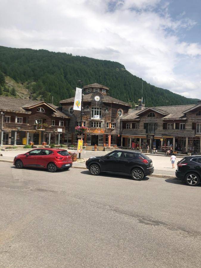 Gîte pour 4 personnes, avec terrasse et vue, animaux acceptés dans Cinéma L'Aiguille - 4