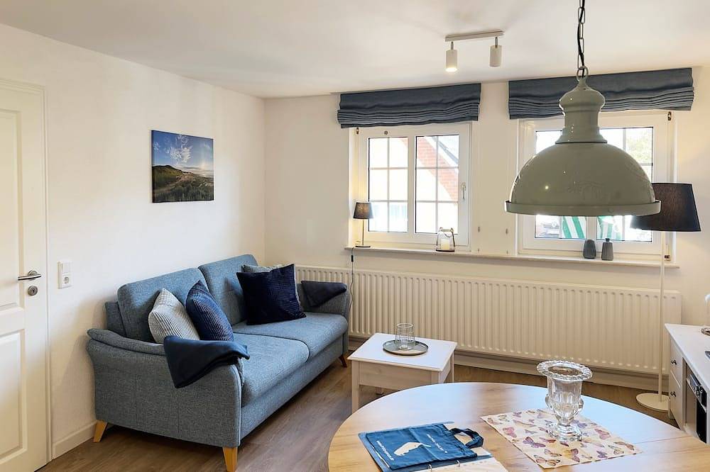 Ganze Wohnung, Haus Frisia Bungalow Frisia 1: 46 m² für 2, Terrasse, Wlan nahe Strand 500 m in Norddorf, Amrum