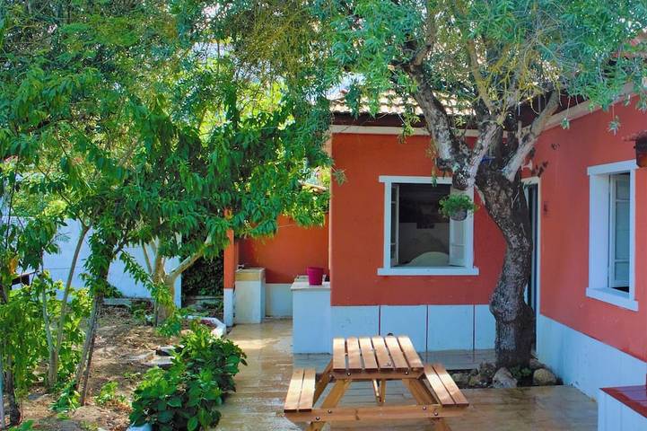 Vakantiehuis voor 4 personen, met terras en tuin - 1