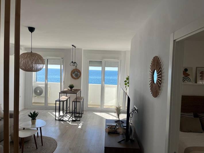 Apartamento para 4 personas, con Balcón además de Terraza y Vistas en El Ejido