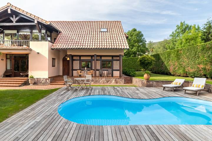 Casa de vacaciones para 9 personas, con jardín en Cantabria - 2