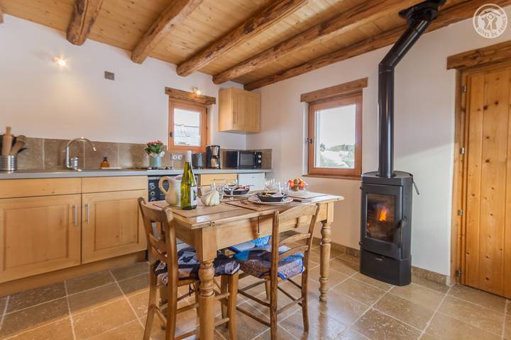 Chalet pour 2 personnes, avec Balcon ainsi que Terrasse et Jardin dans Parc naturel régional de la Chartreuse - 2