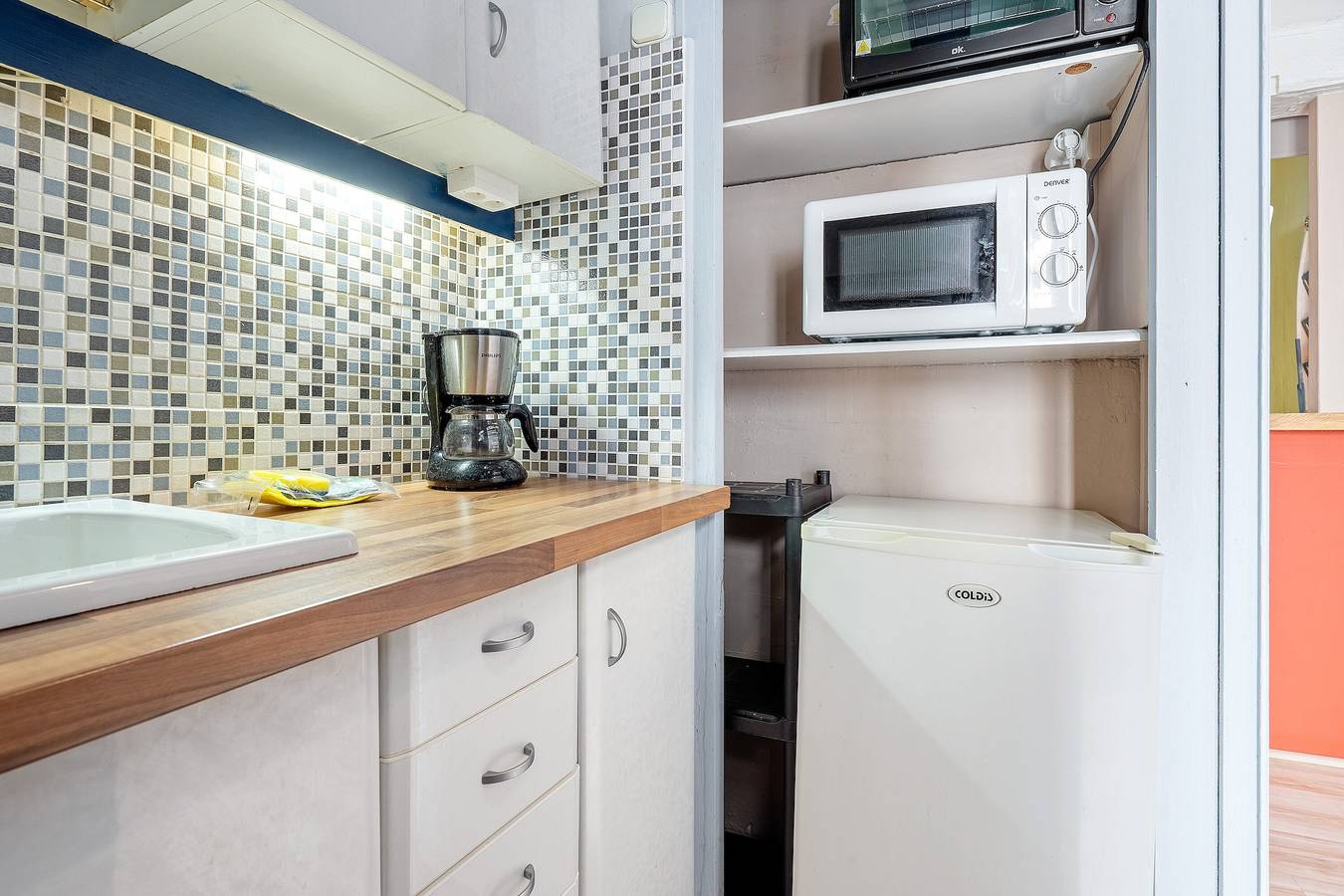 Apartamento entero, Apartamento 'Sf5' con balcón, Wi-Fi y aire acondicionado in Tierras del Ebro, Costa Dorada