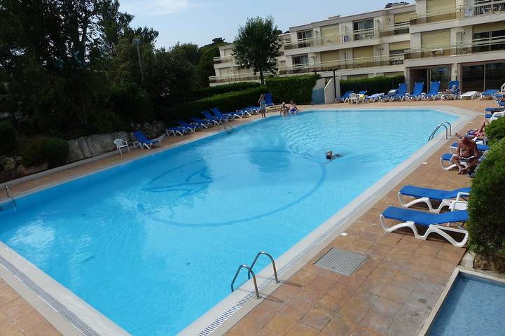 Gîte pour 4 personnes, avec jardin et balcon dans Port Santa-Lucia