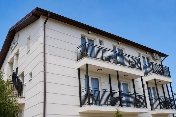 Maison d’hôte pour 2 personnes, avec Terrasse et Jardin dans Constanța
