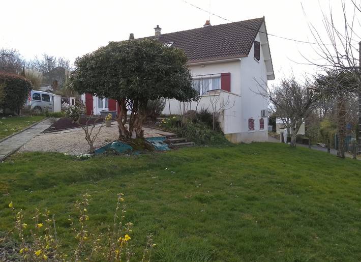 Gîte pour 8 personnes, avec jardin et terrasse