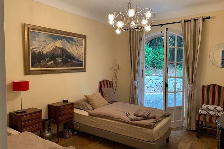 Location de vacances pour 7 personnes, avec jacuzzi et jardin à Le Tignet - 4