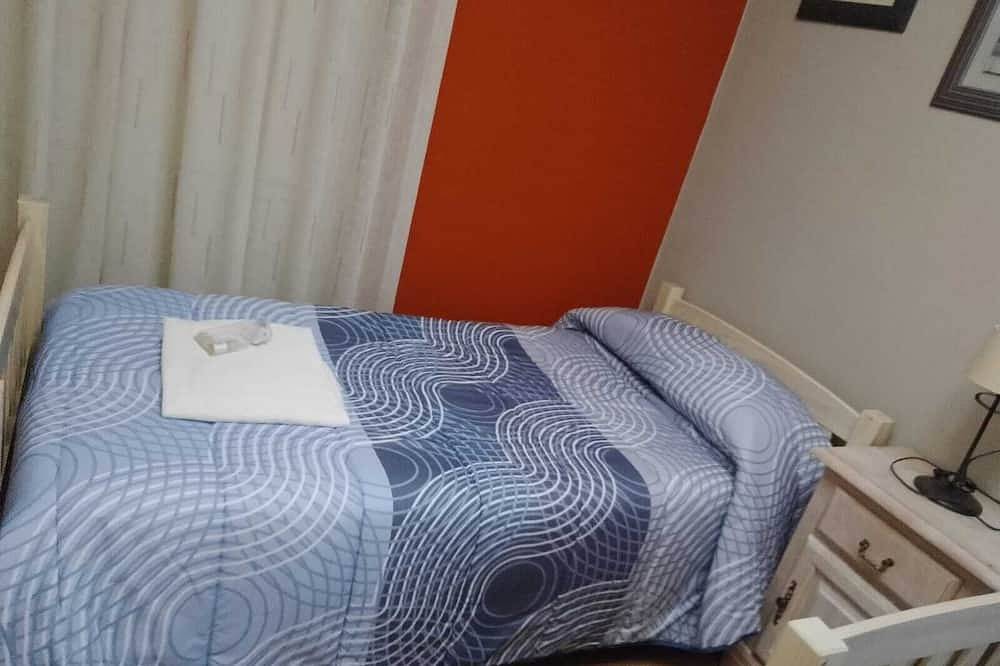 Entire apartment, Rural House El Jabalon in Villanueva de los Infantes, Ciudad Real Province