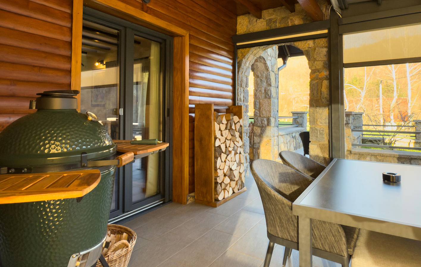 Ferienhaus für 6 Personen mit Whirlpool in Gospitsch, Lika-Senj