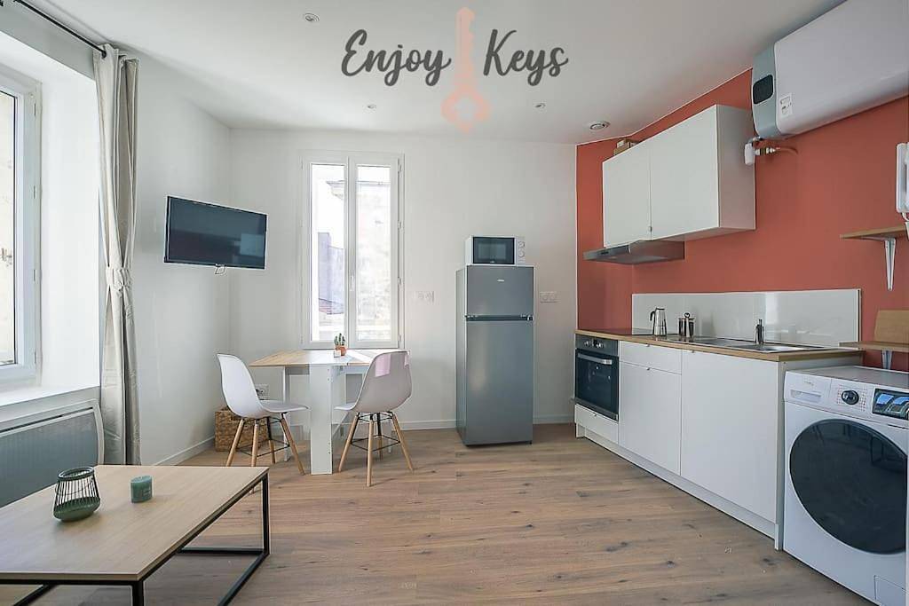 Appartement entier, Le Cosy de la Fontaine Moussue in Salon-de-Provence, Côte méditerranéenne (France)
