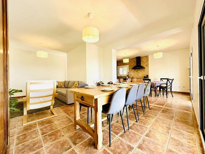 Location de vacances pour 8 personnes, avec jardin et piscine à Santa Cristina d'Aro - 4