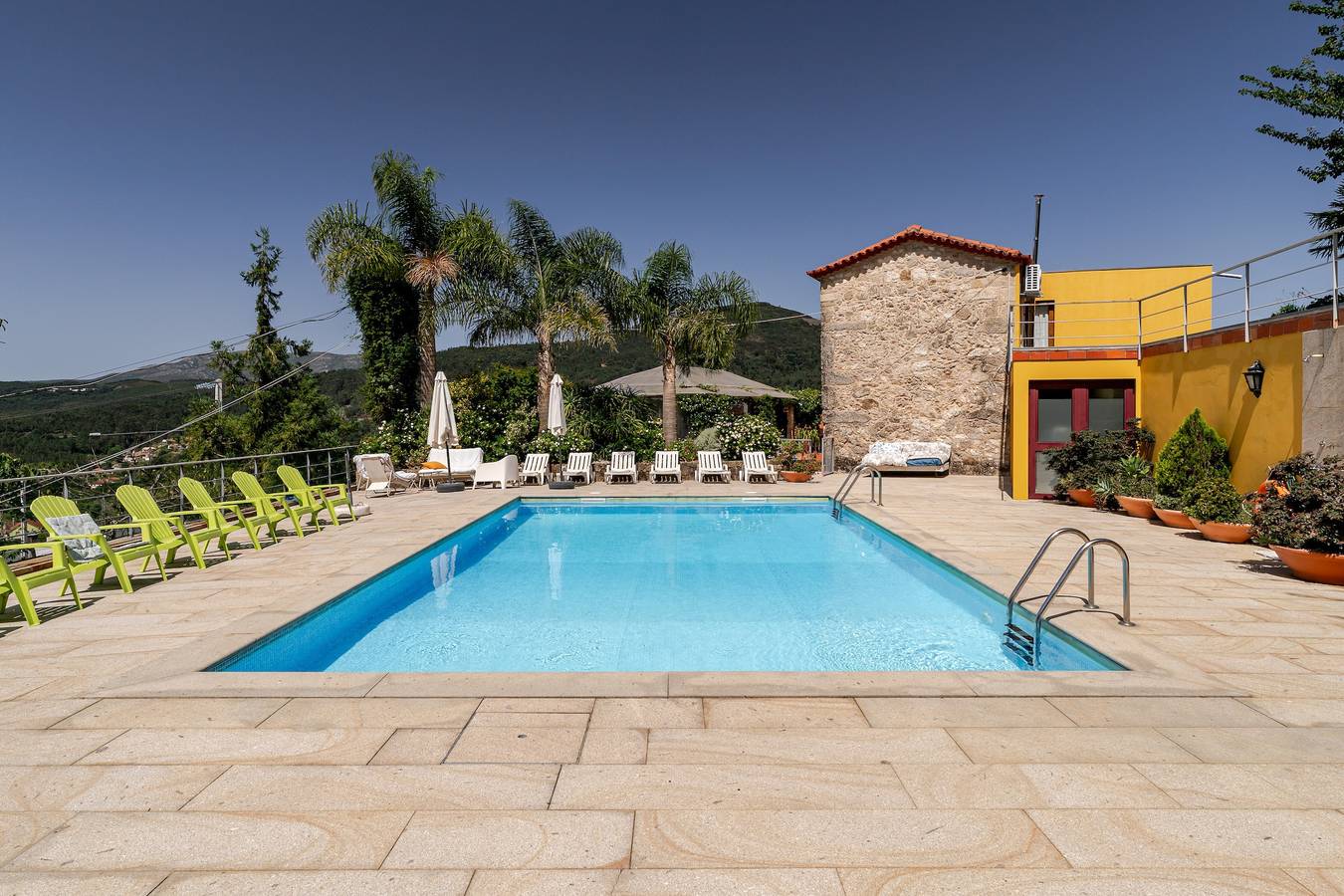 Villa para 21 Pessoas em Bárrio e Cepões, Região do Minho